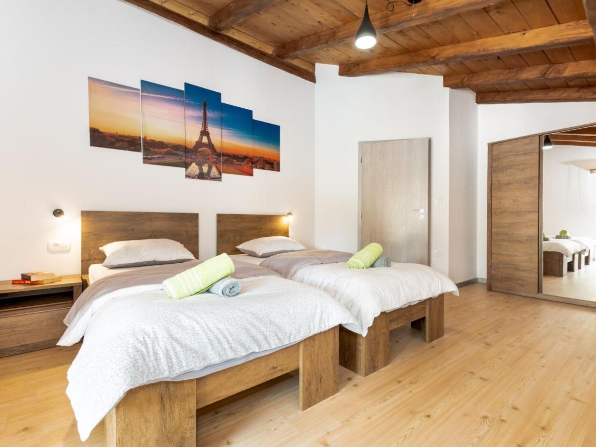 Tranquil Holiday Home In Labin With Private Swimming Pool Номер фото