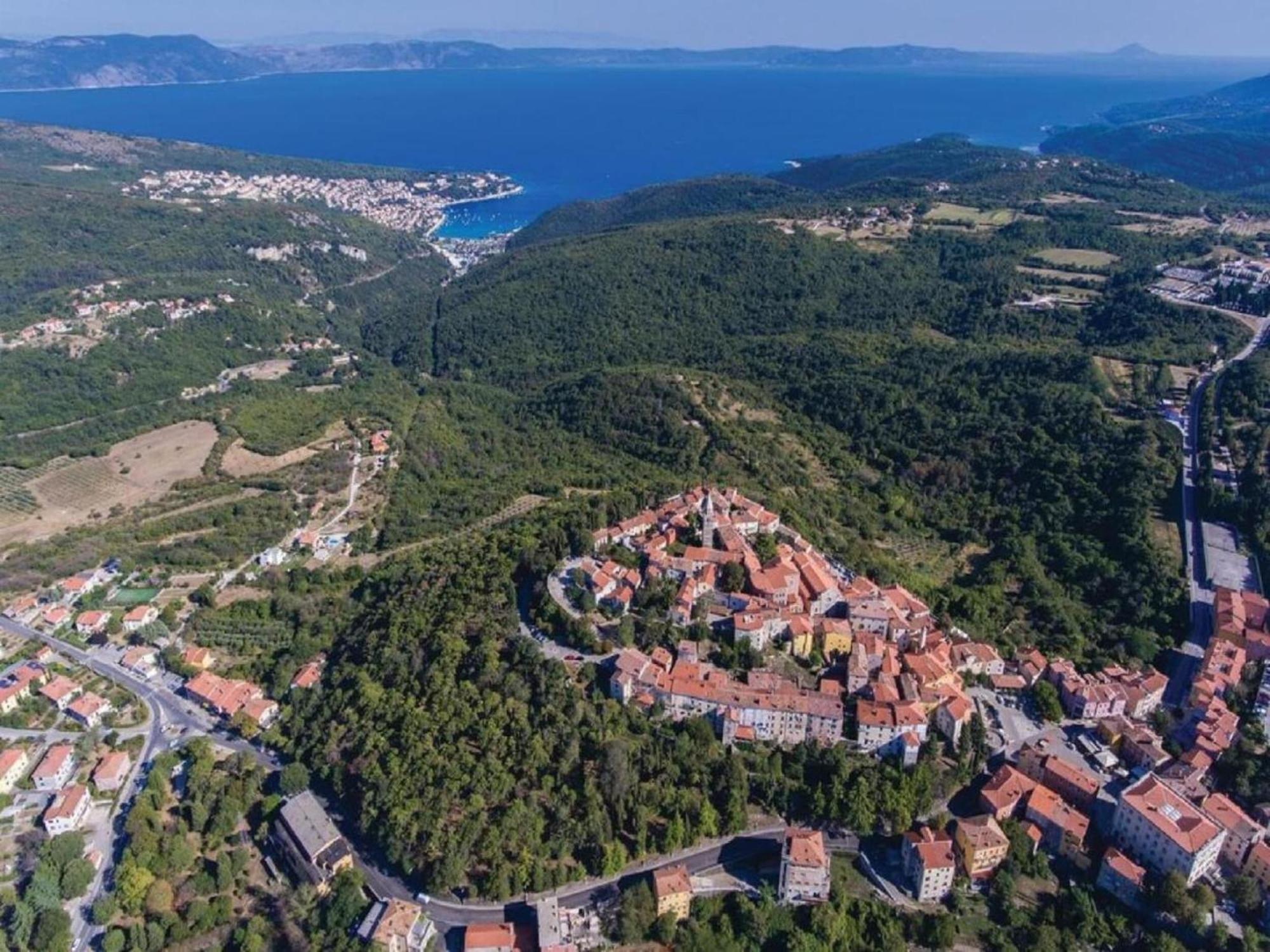 Tranquil Holiday Home In Labin With Private Swimming Pool Экстерьер фото
